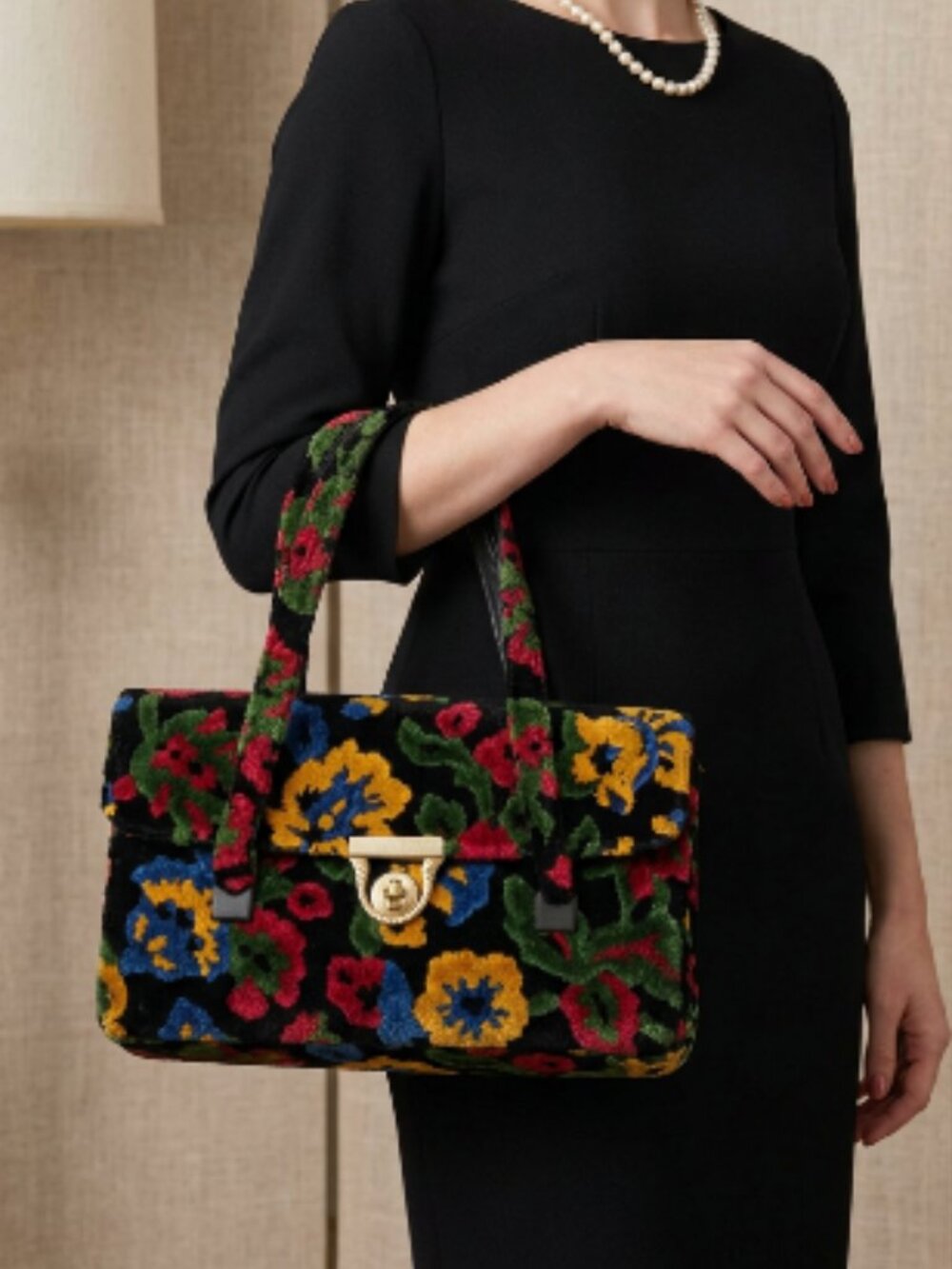 Vtg 60s floral chenille tapestry carpet handbag purse cottagecore
